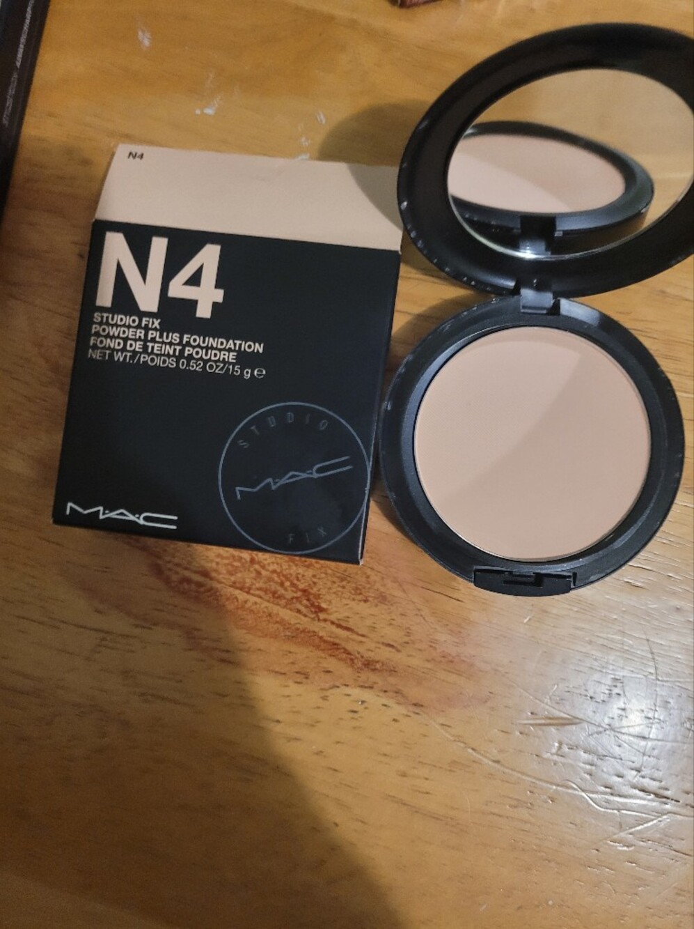 MAC Cosmetics Studio Fix Powder Plus Foundation N4